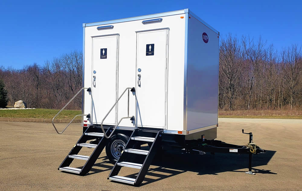 2 Stall Restroom Trailer For Rent